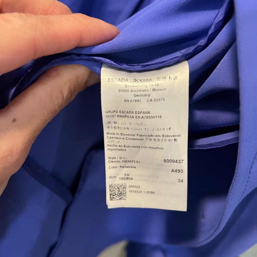 🎉𝐇𝐎𝐒𝐓 𝐏𝐈𝐂𝐊🎉𝐄𝐒𝐂𝐀𝐃𝐀 Periwinkle Belted Trench Coat Luxe Stretch - Picture 5 of 12